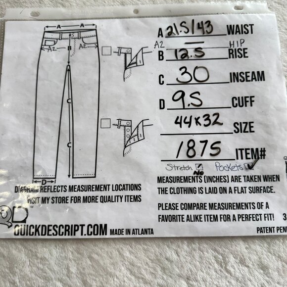 Dockers Iconic Khaki Pants Mens 44X32 Beige Flat Front Straight Leg Relaxed Fit - Picture 3 of 12